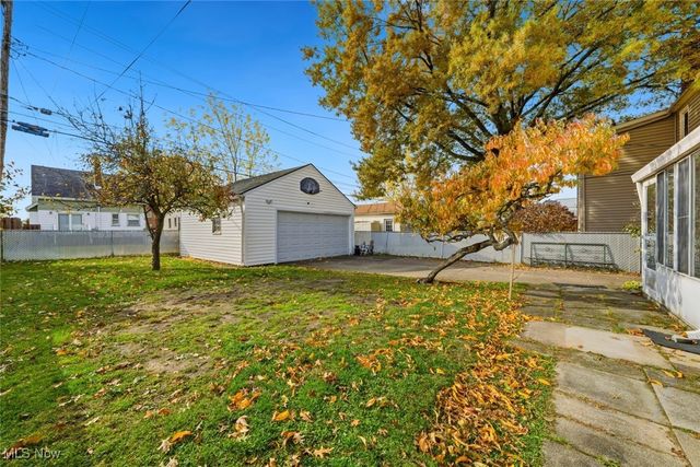 7503 Whittington Avenue, Parma, OH 44129