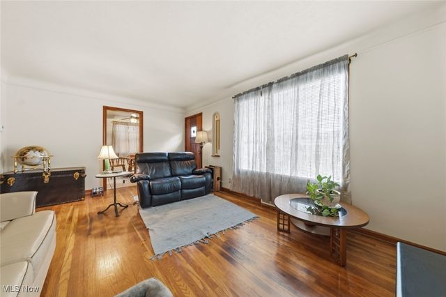 7503 Whittington Avenue, Parma, OH 44129