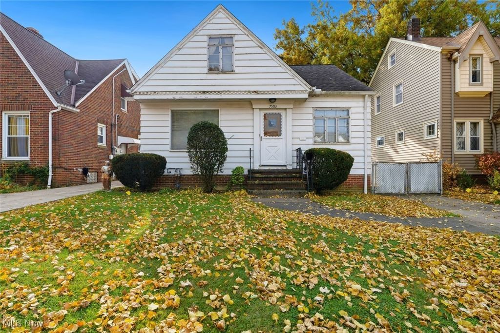 7503 Whittington Avenue, Parma, OH 44129