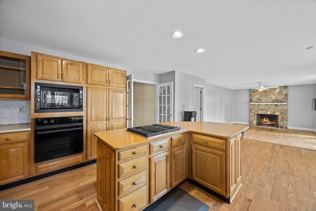 132 TANNERS POINT DR, Stevensville, MD 21666