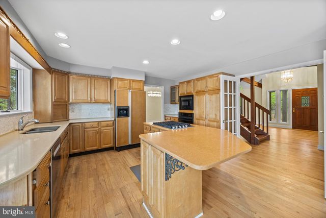 132 TANNERS POINT DR, Stevensville, MD 21666