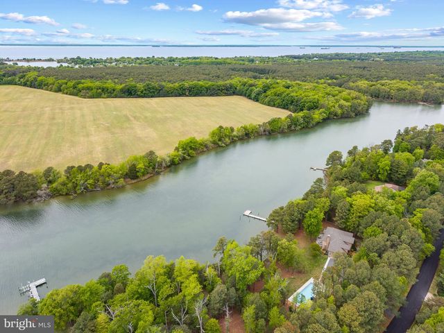 132 TANNERS POINT DR, Stevensville, MD 21666