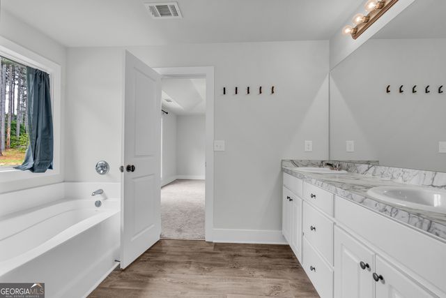 378 Walnut Drive, Hartwell, GA 30643