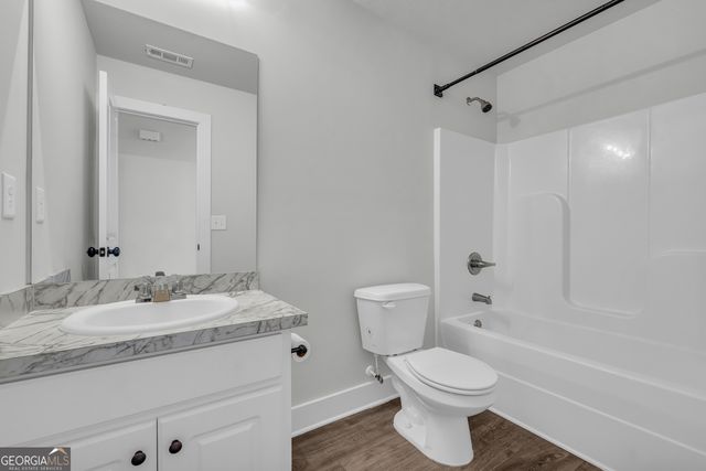 378 Walnut Drive, Hartwell, GA 30643