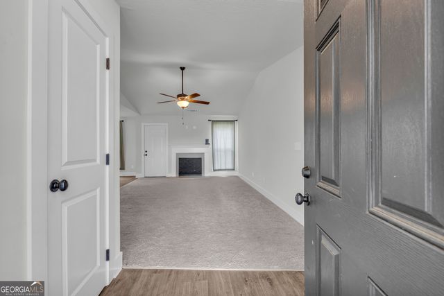 378 Walnut Drive, Hartwell, GA 30643