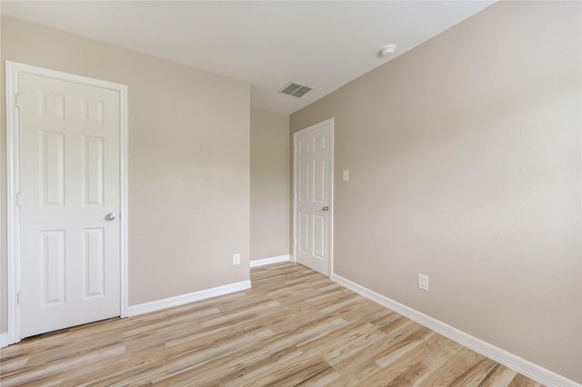 1714 Claremont Garden Circle, Houston, TX 77047
