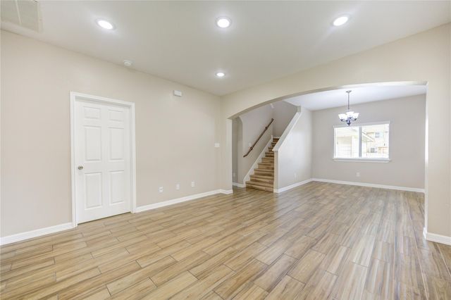 1714 Claremont Garden Circle, Houston, TX 77047