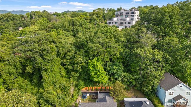 328 Tucker Street, Chattanooga, TN 37405