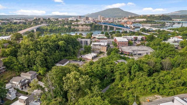 328 Tucker Street, Chattanooga, TN 37405