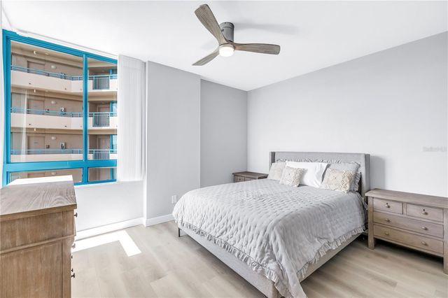 1520R GULF BOULEVARD 906, Clearwater Beach, FL 33767