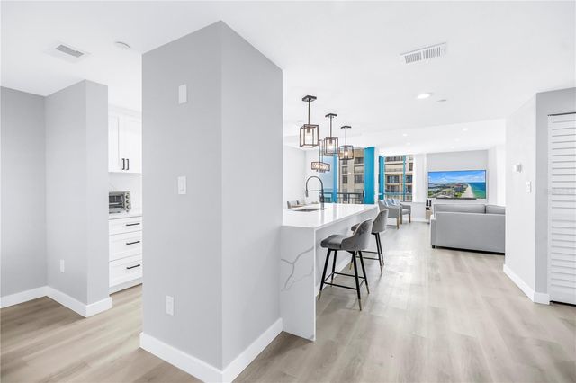 1520R GULF BOULEVARD 906, Clearwater Beach, FL 33767