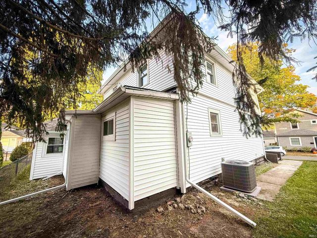 120 Louisa Street, Plymouth, IN 46563