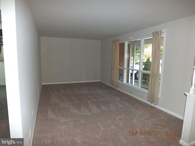 8531 PARLIAMENT DR, Springfield, VA 22151