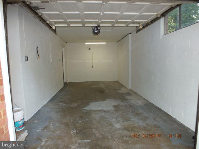 8531 PARLIAMENT DR, Springfield, VA 22151