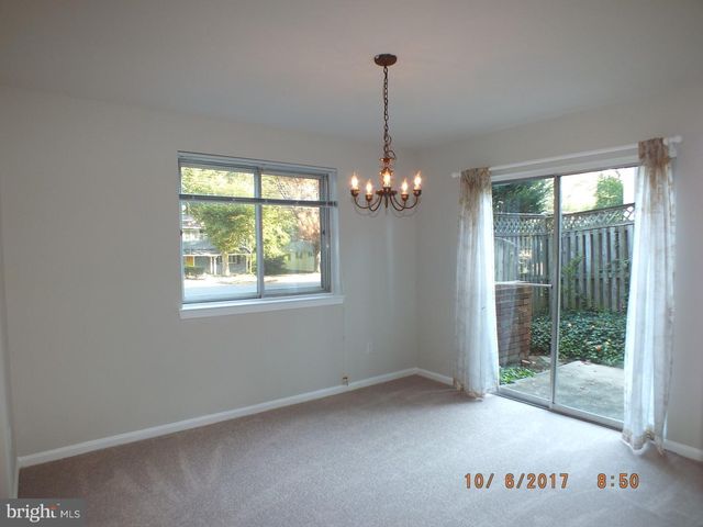 8531 PARLIAMENT DR, Springfield, VA 22151