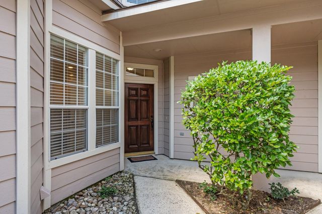 31 W Greenhill Terrace Place, The Woodlands, TX 77382