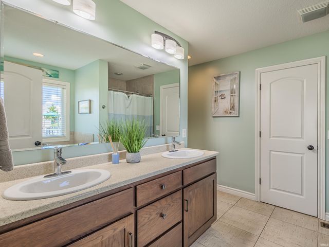 13604 Sandstone Court, Fort Wayne, IN 46814