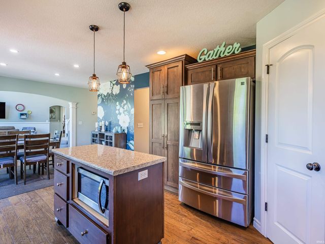 13604 Sandstone Court, Fort Wayne, IN 46814
