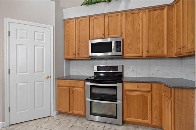 13716 Magnolia Lake CT, Fort Myers, FL 33907