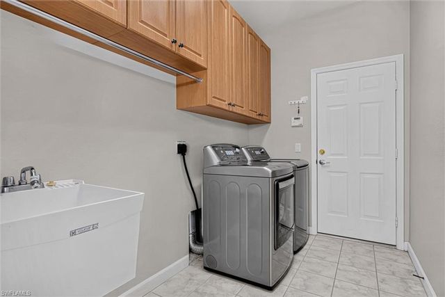 13716 Magnolia Lake CT, Fort Myers, FL 33907