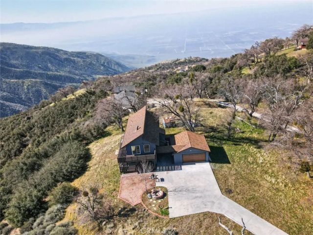 30420 Starland Drive, Tehachapi, CA 93561