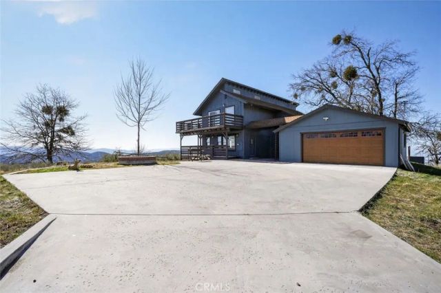 30420 Starland Drive, Tehachapi, CA 93561