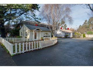 164 SUNSET Blvd, Cannon Beach, OR 97110