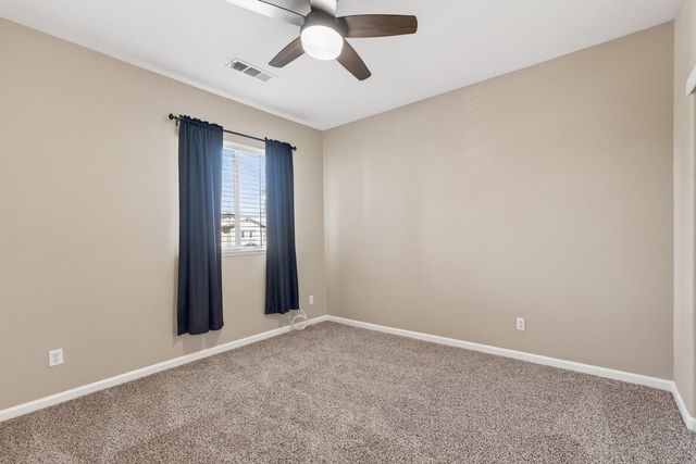 628 Pioneer Ave, Lathrop, CA 95330