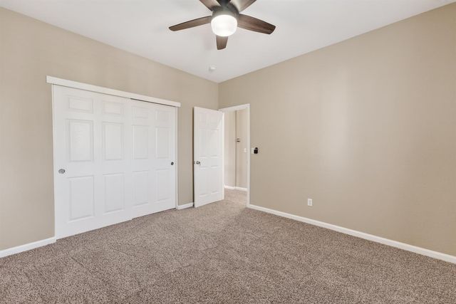 628 Pioneer Ave, Lathrop, CA 95330