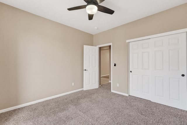 628 Pioneer Ave, Lathrop, CA 95330