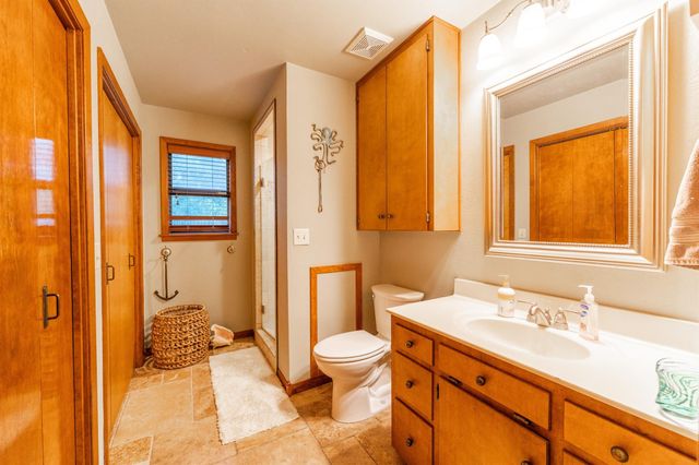 2210 Rita Street, El Campo, TX 77437