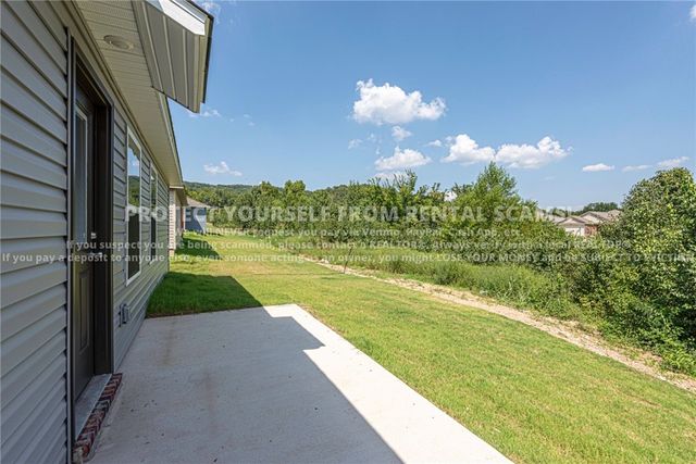 968 S Brambling Lane, Fayetteville, AR 72701