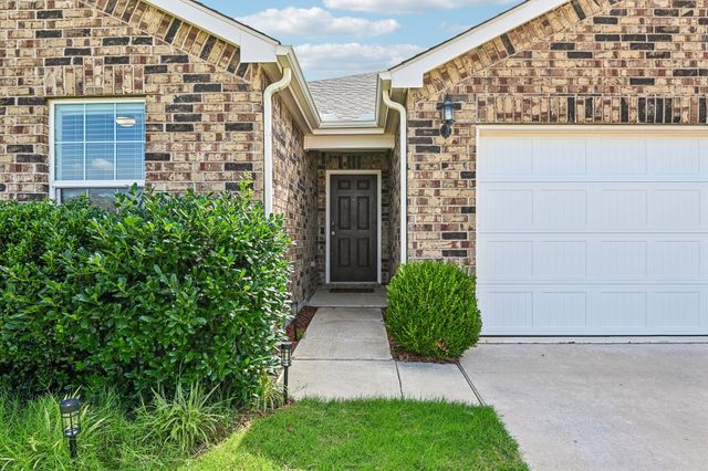 9121 Lookout Point, Fort Worth, TX 76179