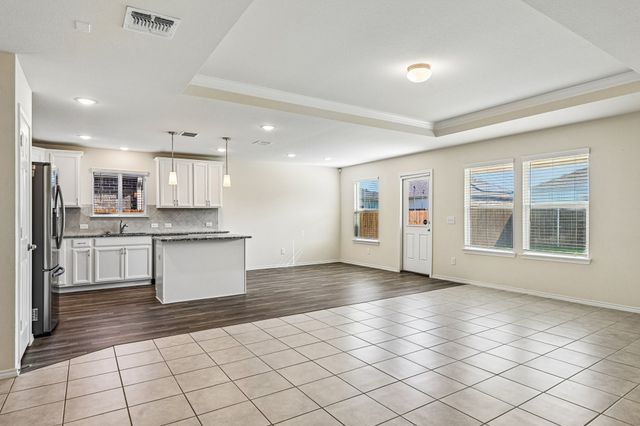 9121 Lookout Point, Fort Worth, TX 76179