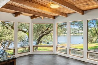 24736 Travis Lakeside CV, Spicewood, TX 78669