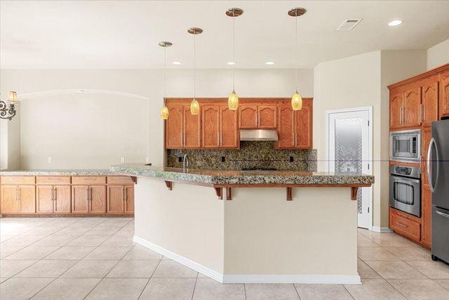 162 Bellerive Drive, Eagle Point, OR 97524