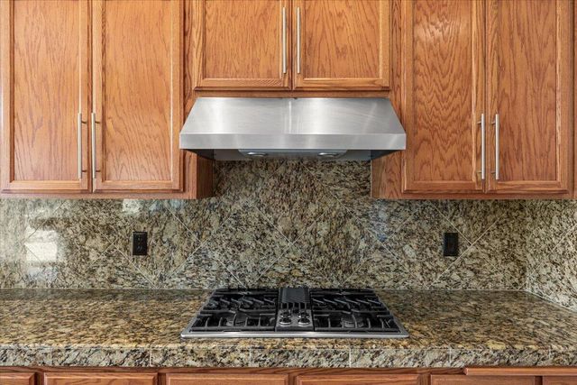 162 Bellerive Drive, Eagle Point, OR 97524