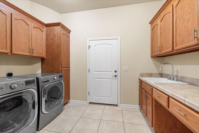 162 Bellerive Drive, Eagle Point, OR 97524