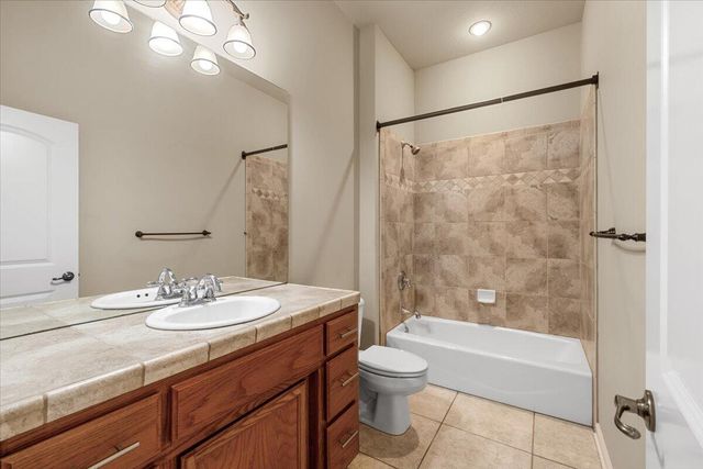 162 Bellerive Drive, Eagle Point, OR 97524