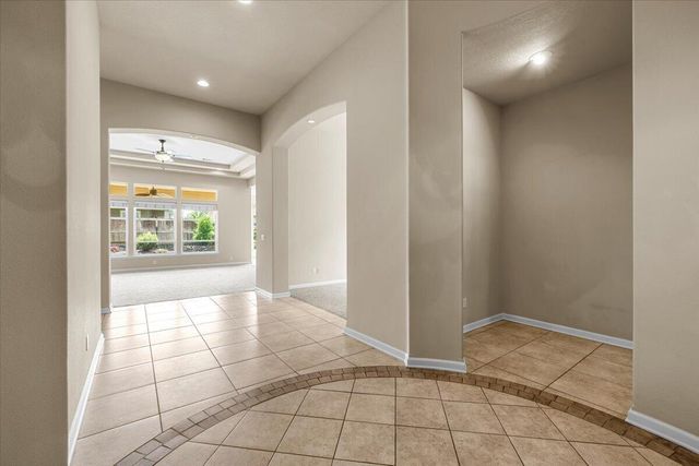 162 Bellerive Drive, Eagle Point, OR 97524