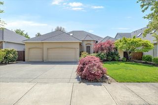 162 Bellerive Drive, Eagle Point, OR 97524