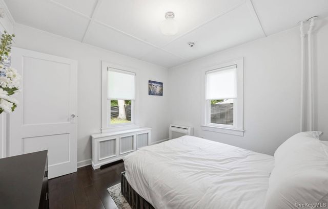 8 Rosewood Avenue, Amityville, NY 11701