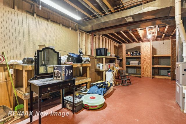 12471 Northern Woods Circle, Tittabawassee Twp, MI 48623