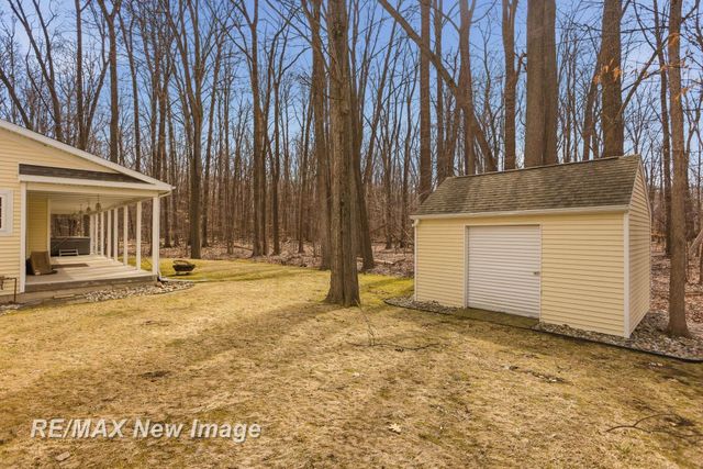 12471 Northern Woods Circle, Tittabawassee Twp, MI 48623