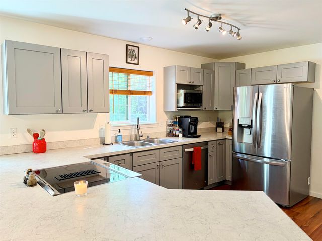 3335 MAGNETO COURT, North Pole, AK 99705