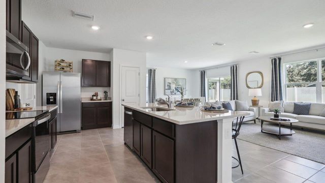 5276 BERRY BAY AVENUE, Wimauma, FL 33598