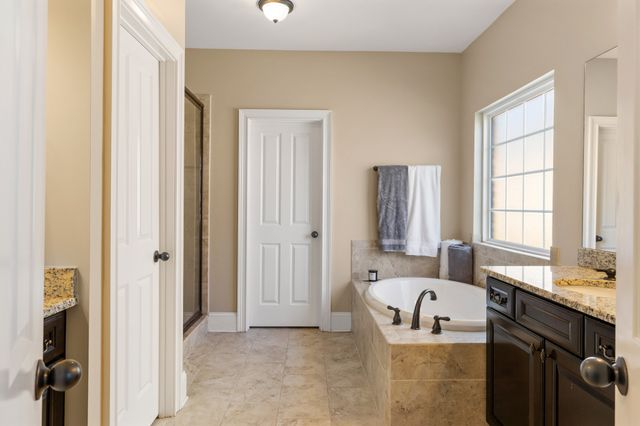 3271 Burris Dr, Nolensville, TN 37135