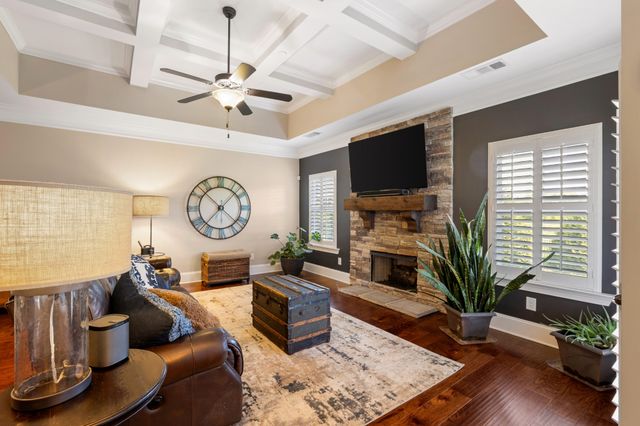 3271 Burris Dr, Nolensville, TN 37135