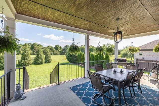 3271 Burris Dr, Nolensville, TN 37135