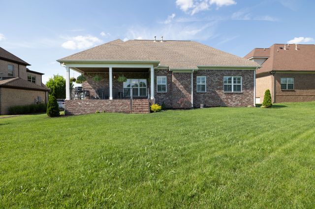 3271 Burris Dr, Nolensville, TN 37135
